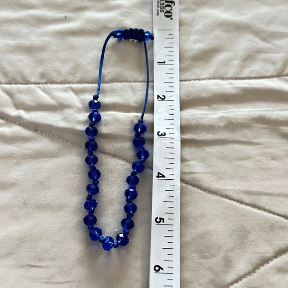 2/$15 Blue adjustable cord bracelet w/faceted blue crystal beads - Picture 9 of 12